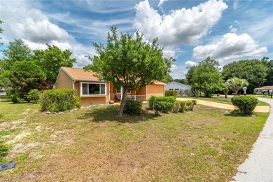 Beautifully updated 2-bedroom, 2-bath home in the sought-after - photo 21
