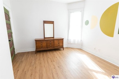 Looking for an amazing home with attention to detail everywhere? - photo 24