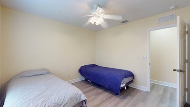 **PRICE REDUCED to match current market value** Welcome to East - photo 26