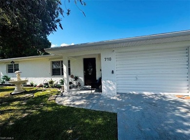 Punta Gorda Isles Area Home For Sale in Punta Gorda Florida