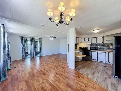 Welcome to this beautifully updated 2-bedroom, 2-bath home - photo 4
