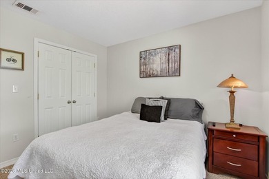 Discover the perfect blend of coastal living and investment - photo 34