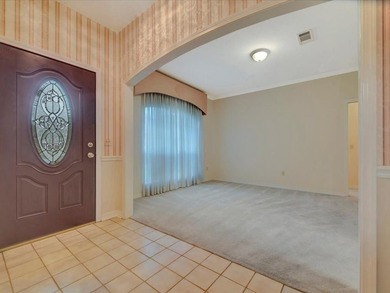 Well-maintained in Crown Colony with full home Generac Generator - photo 7