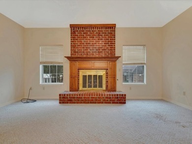 Well-maintained in Crown Colony with full home Generac Generator - photo 10