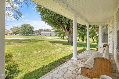 Step into timeless elegance with this beautifully preserved 1907 - photo 6