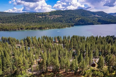 Nestled in the heart of Donner Lake, this beautiful 3-bedroom - photo 18