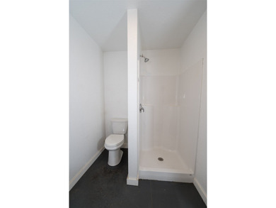 An exceptional commercial and light industrial facility built in - photo 24
