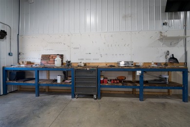 An exceptional commercial and light industrial facility built in - photo 35