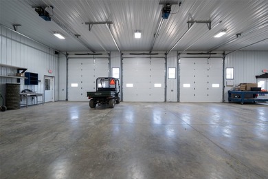 An exceptional commercial and light industrial facility built in - photo 40