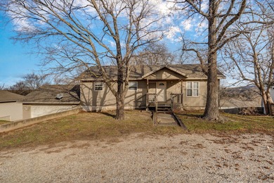 Table Rock Lake Home For Sale in Reeds Spring Missouri