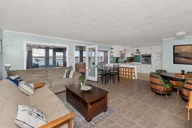 This 2-BD 2-BA 1,200-sq-ft home on a .28-acre lot w/ 90 ft of - photo 8