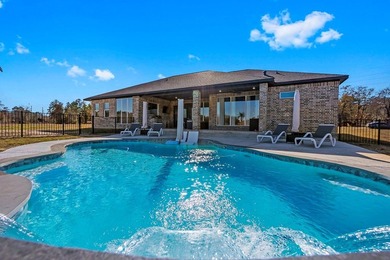 Welcome to this beautifully designed 4-bedroom, 2-bath home in - photo 6