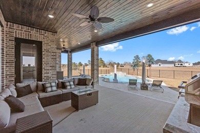 Welcome to this beautifully designed 4-bedroom, 2-bath home in - photo 8