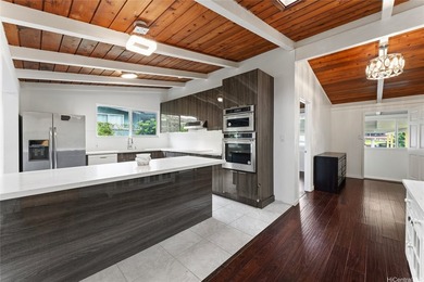 Come quick, you will not want to miss this one. It's a turnkey - photo 3