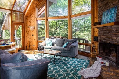 Turnkey Beaver Lake waterfront retreat with proven  income! - photo 5