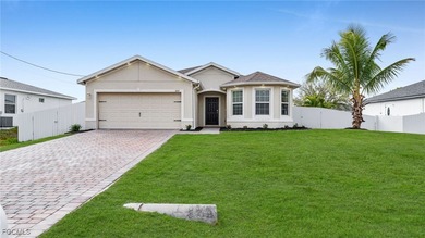 Cape Coral Area Home For Sale in Cape Coral Florida