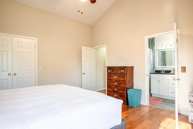 OPEN HOUSE THIS SUNDAY, MAR 29th, 2-4PM. This renovated home - photo 12