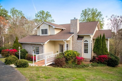 OPEN HOUSE THIS SUNDAY, MAR 29th, 2-4PM. This renovated home - photo 29