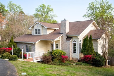 OPEN HOUSE THIS SUNDAY, MAR 29th, 2-4PM. This renovated home - photo 31