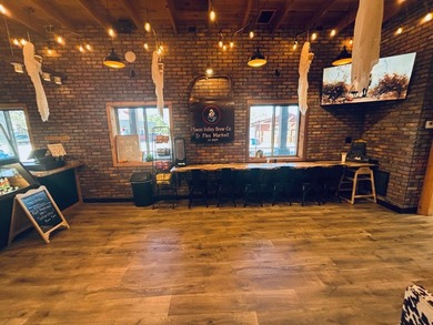 Unique multi purpose commercial property with endless - photo 3