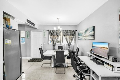 This beautifully maintained 3-bedroom, 1-bathroom home is - photo 5