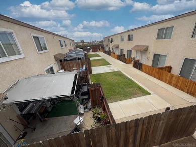 14 TOWNHOME UNIT 2 BEDROOMS 1.5 BATHS WITH PRIVATE FENCED YARDS - photo 5