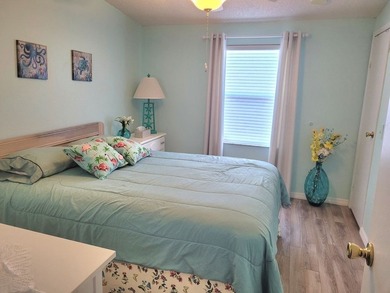 Forest Lake Estates is a 55+ age qualified active and vibrant - photo 8