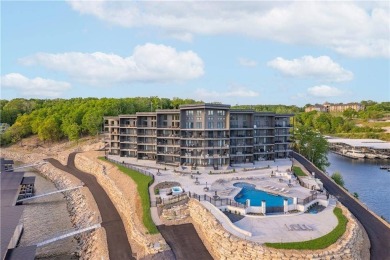 Lake Condo For Sale in Lake Ozark, Missouri