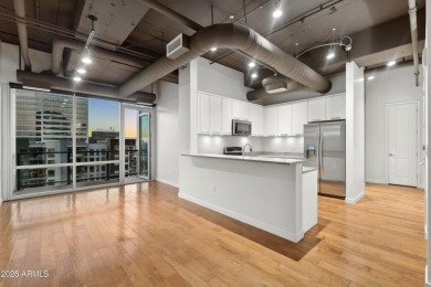 Highly desirable URBAN luxury living w/AMAZING VIEWS in the
