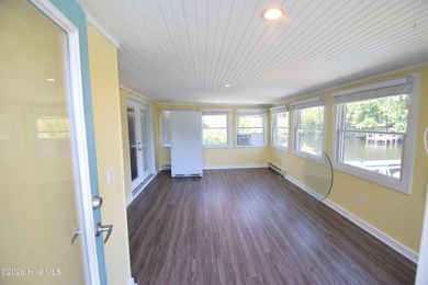 One property with numerous features. This property has two docks - photo 13