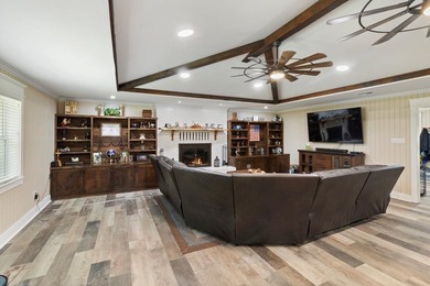 MAJOR PRICE IMPROVEMENT!! Welcome to a rare & versatile property - photo 13
