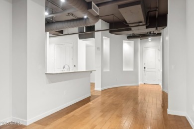 Highly desirable URBAN luxury living w/AMAZING VIEWS in the