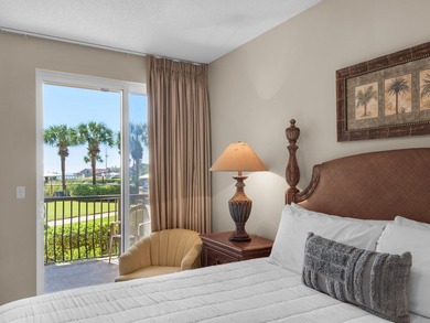 Perfect location with unobstructed gulf views and private steps - photo 18