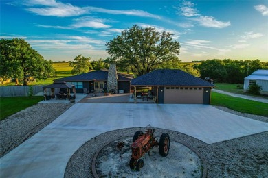 Welcome to Clear Lake Ranch in McLennan County. Located about 18 - photo 21