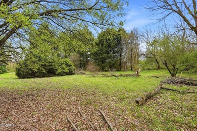 This home offers old world charm! 1 bedroom and 1 bath with a - photo 24