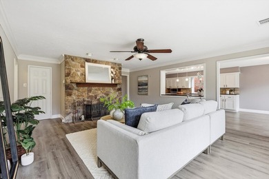OPEN HOUSE SUNDAY JUNE 28 2-4PM! Spacious, stylish, and - photo 24