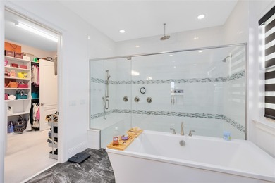 Step into the epitome of luxurious living with this exquisite - photo 27
