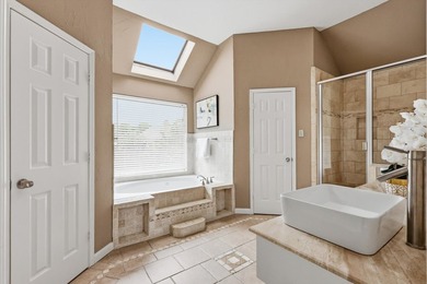 OPEN HOUSE SUNDAY JUNE 28 2-4PM! Spacious, stylish, and - photo 29