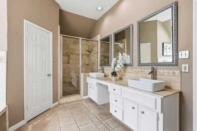 OPEN HOUSE SUNDAY JUNE 28 2-4PM! Spacious, stylish, and - photo 30