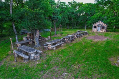 Welcome to Clear Lake Ranch in McLennan County. Located about 18 - photo 33