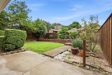 OPEN HOUSE SUNDAY JUNE 28 2-4PM! Spacious, stylish, and - photo 36