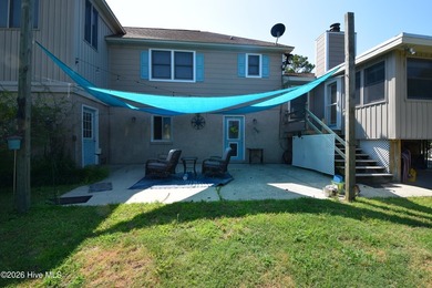 One property with numerous features. This property has two docks - photo 40