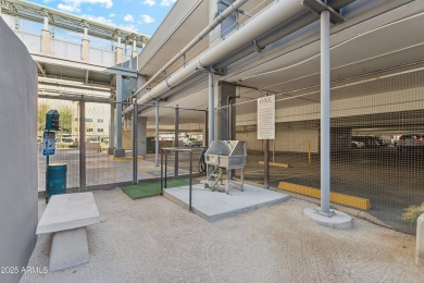 Highly desirable URBAN luxury living w/AMAZING VIEWS in the