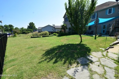 One property with numerous features. This property has two docks - photo 44