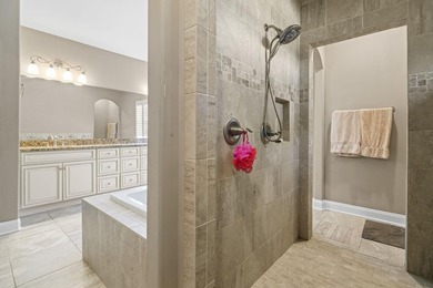 ***OPEN HOUSE Friday July 3rd 1-3pm*** Welcome to luxury living - photo 7