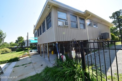 One property with numerous features. This property has two docks - photo 48