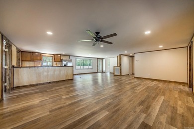 Its rare to find one w/ the view, privacy & the home itself all - photo 8