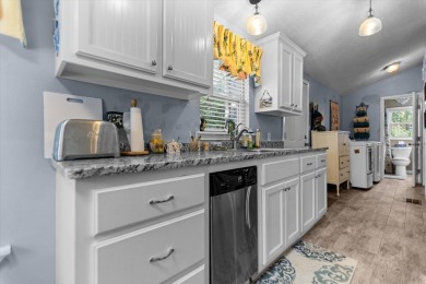 Welcome to your fully furnished lakefront retreat on Houston - photo 12