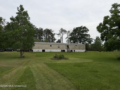 Escape to the peace and privacy of country living with this - photo 15