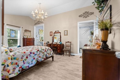Welcome to your fully furnished lakefront retreat on Houston - photo 16